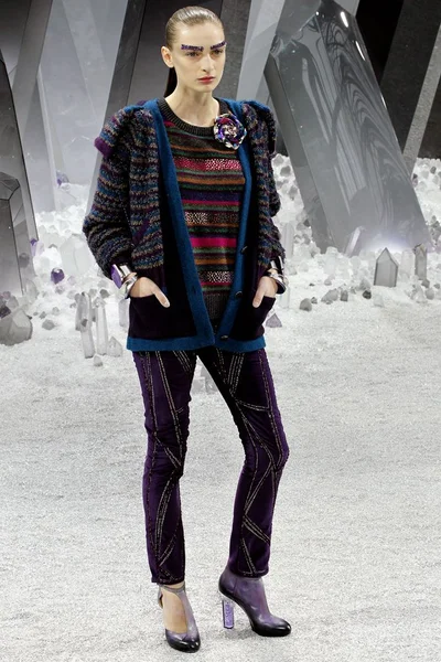 Look 22